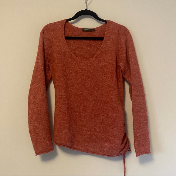 sandwich_ Red/Pink Sweater with adjustable drawstring on the left side - Picture 4 of 7